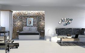 Sea Breeze Santorini Beach Resort, Curio Collection By Hilton